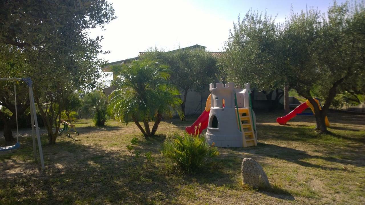 Villa La Scogliera Del Capo Santa María Exterior foto