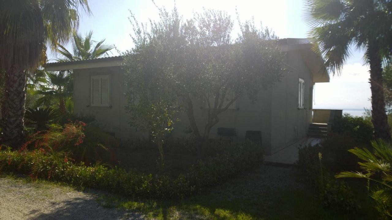 Villa La Scogliera Del Capo Santa María Exterior foto