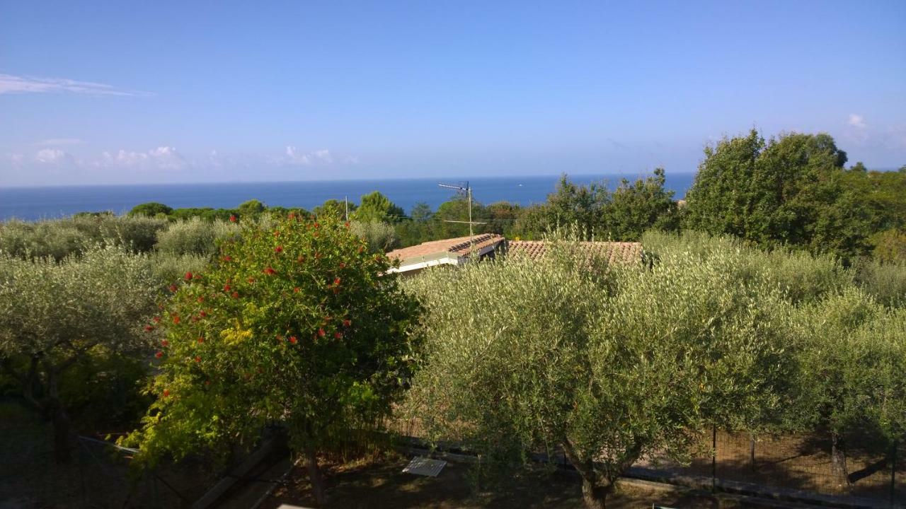 Villa La Scogliera Del Capo Santa María Exterior foto