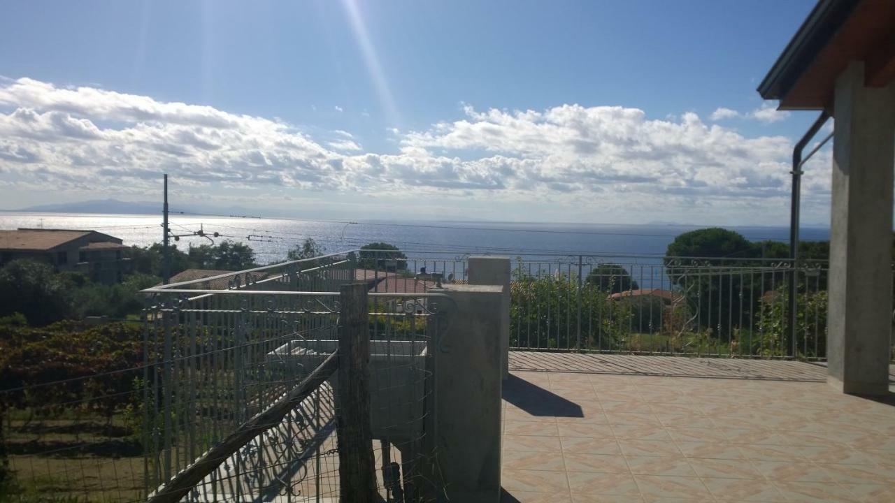 Villa La Scogliera Del Capo Santa María Exterior foto